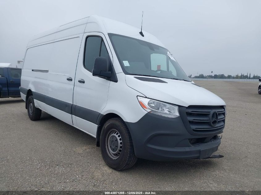 MERCEDES-BENZ SPRINTER HIGH ROOF 4-CYL DIESEL HO