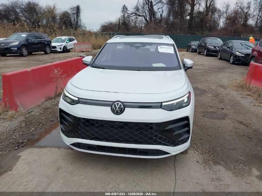 2025 Volkswagen Tiguan 2.0T Sel R-Line VIN: 3VVLR7RMXSM035101 Lot: 43871233