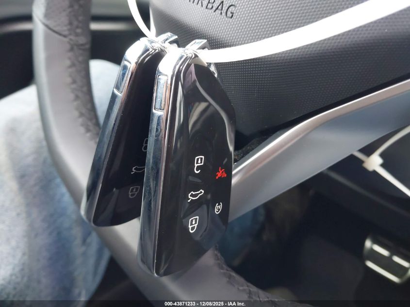 2025 Volkswagen Tiguan 2.0T Sel R-Line VIN: 3VVLR7RMXSM035101 Lot: 43871233