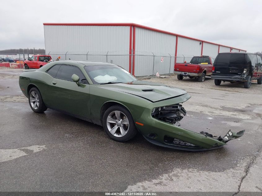 DODGE CHALLENGER SXT