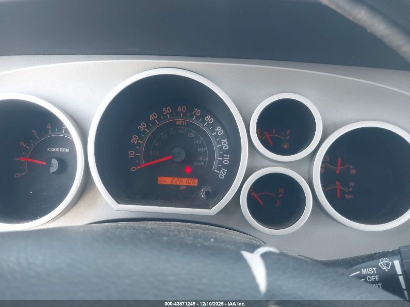 2007 Toyota Tundra Sr5 V8 VIN: 5TFRV54177X010762 Lot: 43871249