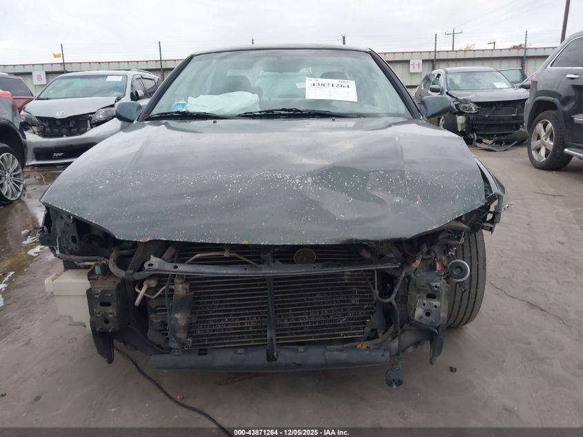 1999 Toyota Camry Le VIN: 4T1BG28K3XU591915 Lot: 43871264