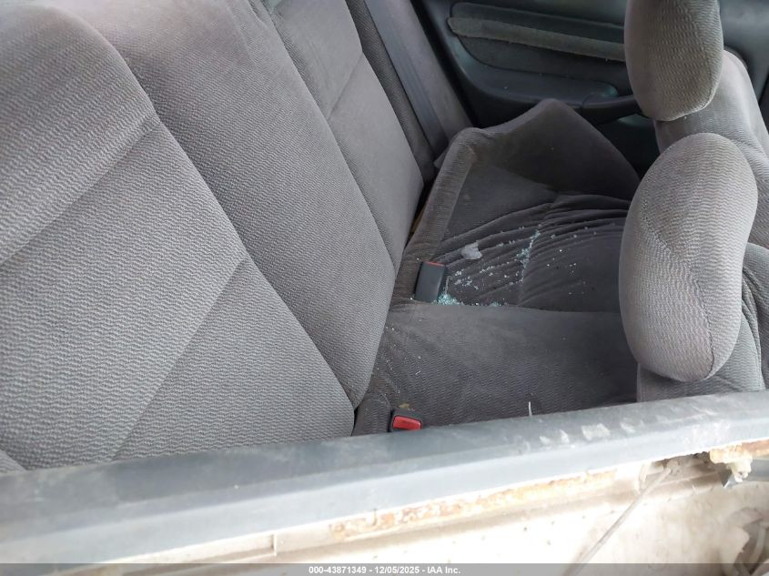 1998 Honda Civic Lx VIN: 2HGEJ6679WH630647 Lot: 43871349