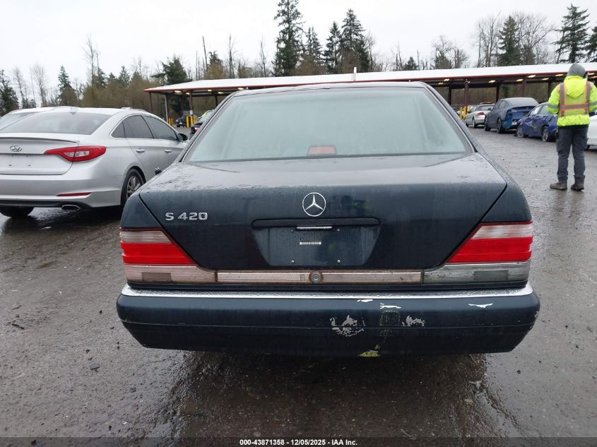 1998 Mercedes-Benz S 420 VIN: WDBGA43G8WA403317 Lot: 43871358
