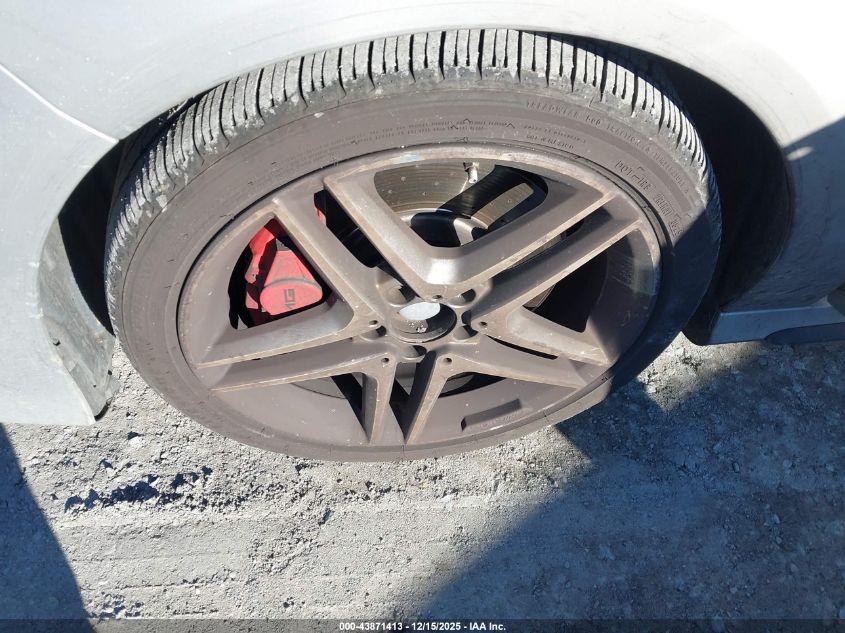 2015 Mercedes-Benz Cla 45 Amg 4Matic VIN: WDDSJ5CB7FN177422 Lot: 43871413