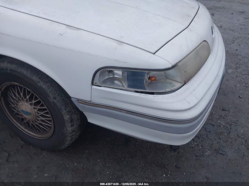 1992 Ford Crown Victoria Lx VIN: 2FACP74W1NX111915 Lot: 43871438