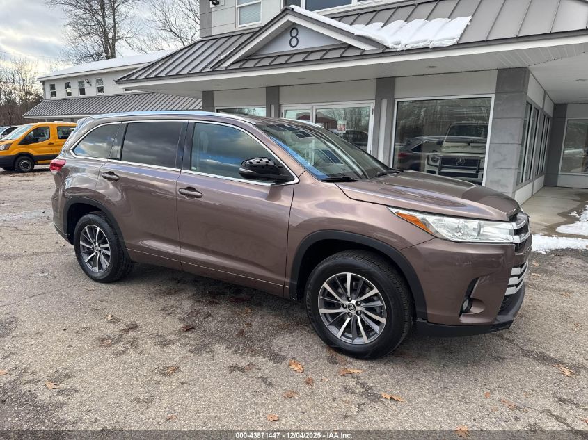 TOYOTA HIGHLANDER XLE