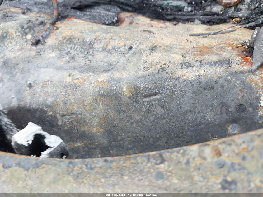 2017 Ford C-Max Energi Se VIN: 1FADP5EU2HL102695 Lot: 43871454