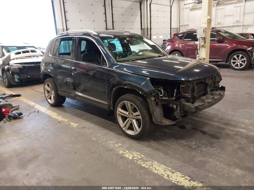 VOLKSWAGEN TIGUAN R-LINE