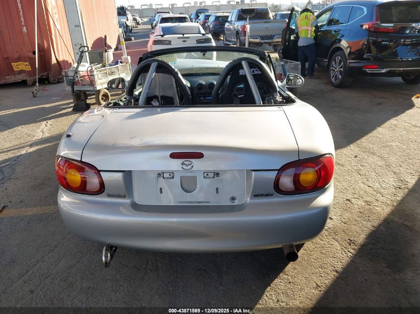 1999 Mazda Mx-5 Miata Leather Pkg/Popular Equipment Pkg/Sports Pkg/Touring Pkg VIN: JM1NB3537X0110462 Lot: 43871569