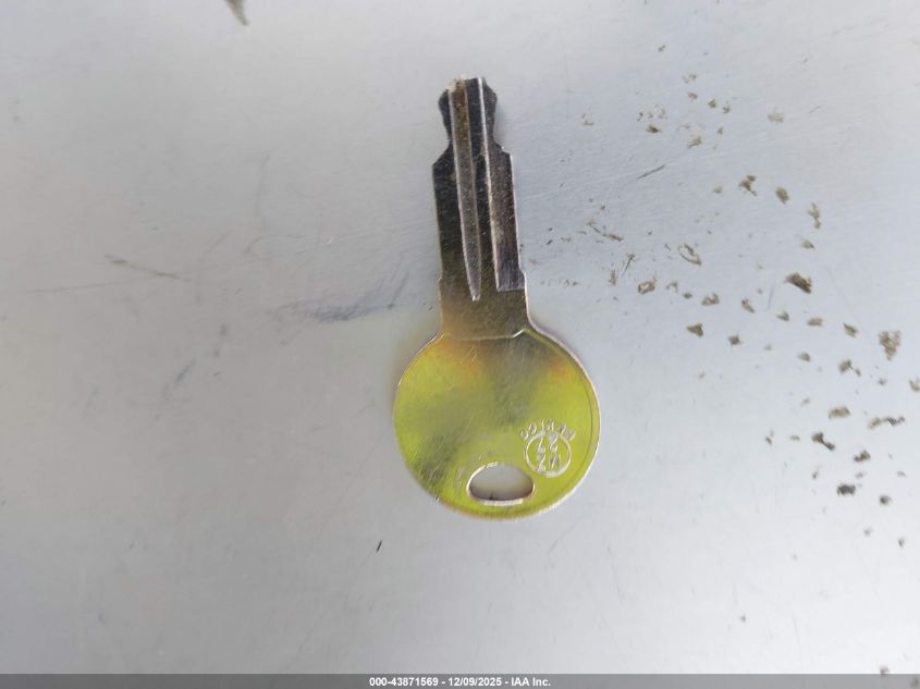 1999 Mazda Mx-5 Miata Leather Pkg/Popular Equipment Pkg/Sports Pkg/Touring Pkg VIN: JM1NB3537X0110462 Lot: 43871569