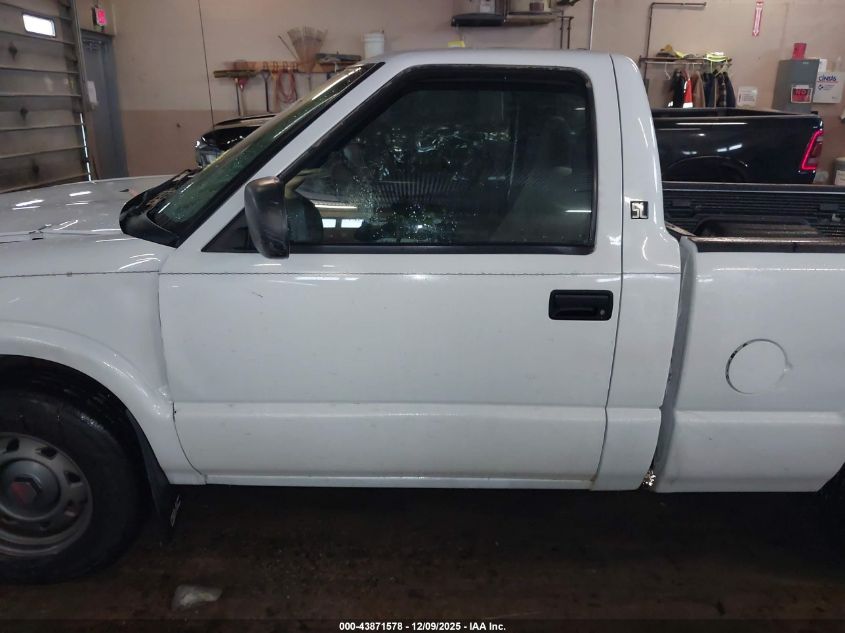 2002 GMC Sonoma Sl VIN: 1GTCS145728172792 Lot: 43871578