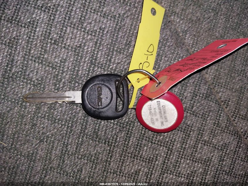 2002 GMC Sonoma Sl VIN: 1GTCS145728172792 Lot: 43871578