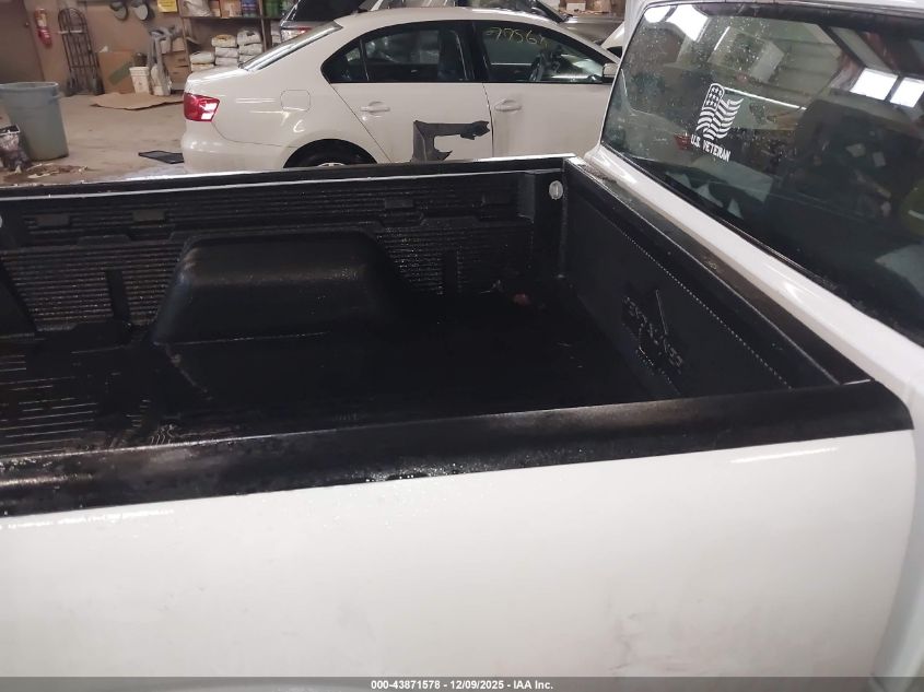 2002 GMC Sonoma Sl VIN: 1GTCS145728172792 Lot: 43871578