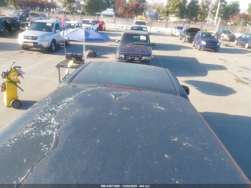 2001 Toyota Tundra Sr5 V8 VIN: 5TBRT34171S210783 Lot: 43871586