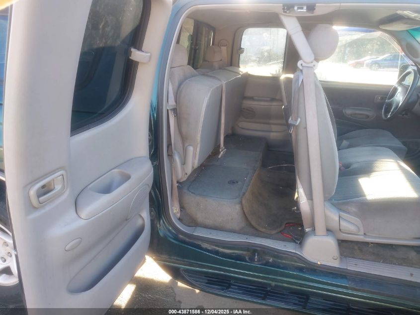 2001 Toyota Tundra Sr5 V8 VIN: 5TBRT34171S210783 Lot: 43871586