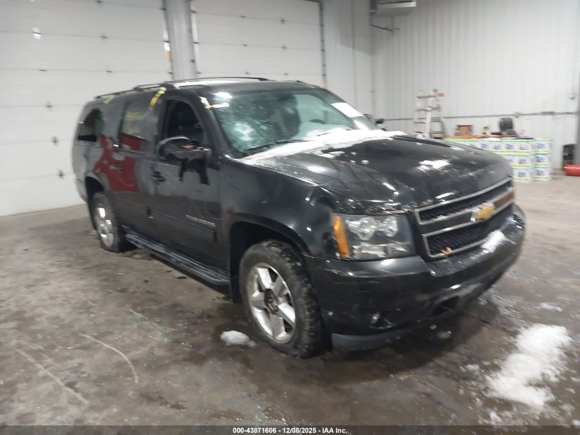 CHEVROLET SUBURBAN LT