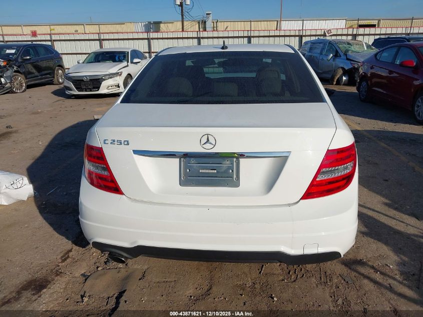 2014 Mercedes-Benz C 250 Sport VIN: WDDGF4HB4ER308517 Lot: 43871621