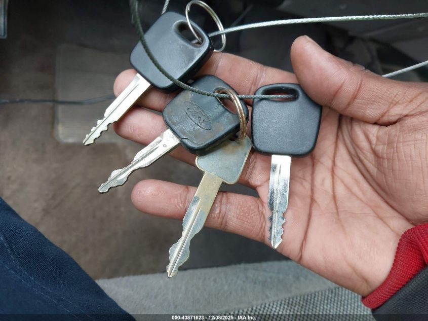 2000 Ford Ranger Xlt VIN: 1FTZR15X5YTB18919 Lot: 43871623