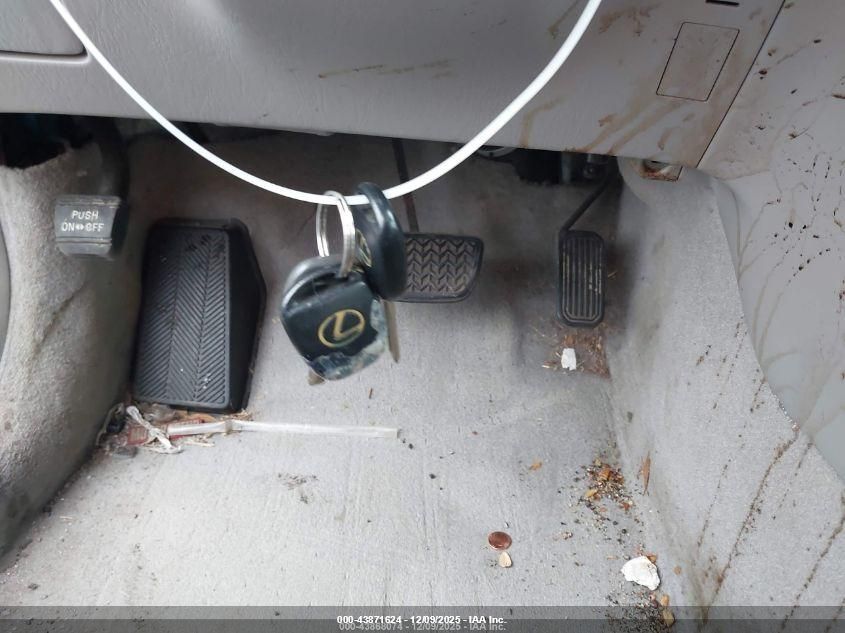 2006 Lexus Es 330 VIN: JTHBA30G565162236 Lot: 43871624