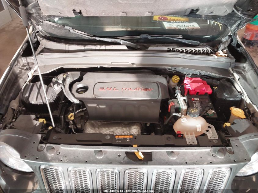 2018 Jeep Renegade Latitude Fwd VIN: ZACCJABB8JPH82462 Lot: 43871743