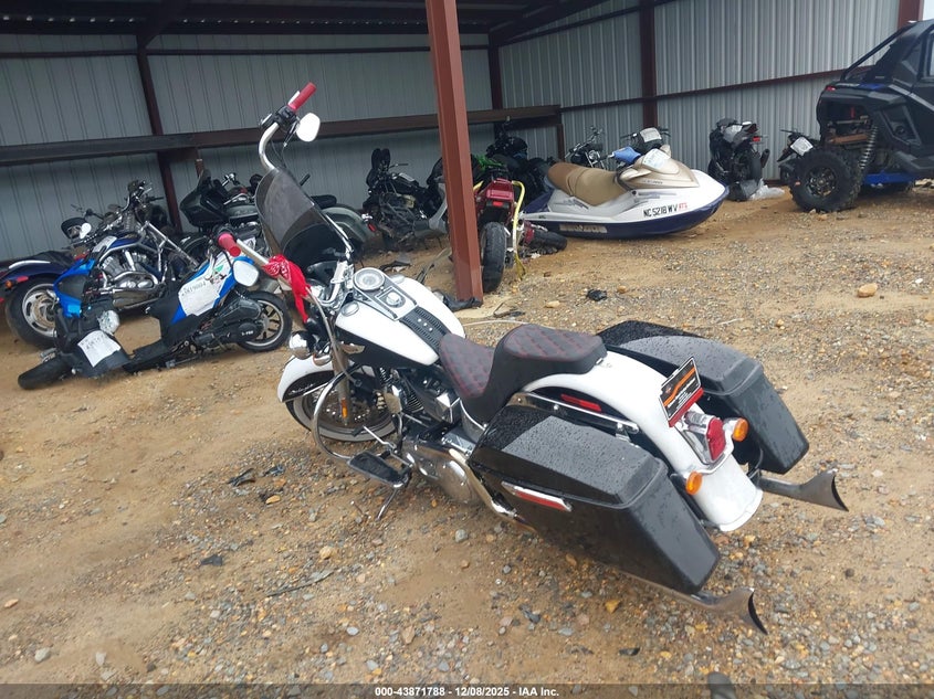 1HD1JDB136Y010982 2006 HARLEY-DAVIDSON SOFTAIL photo no. 3