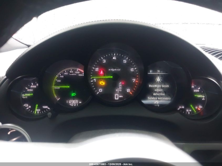 2017 Porsche Cayenne E-Hybrid S Platinum Edition VIN: WP1AE2A23HLA74670 Lot: 43871863