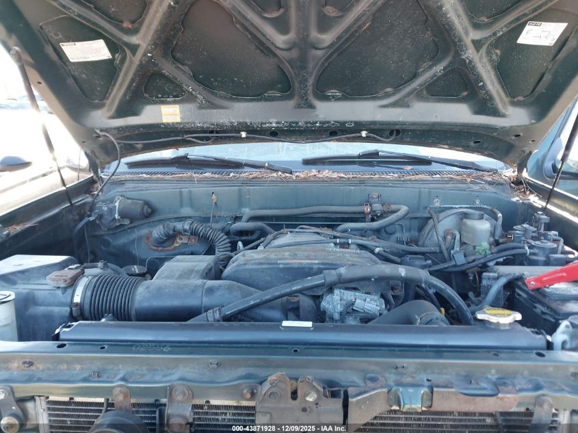 2002 Toyota Tundra Sr5 V8 VIN: 5TBBT44152S269761 Lot: 43871928