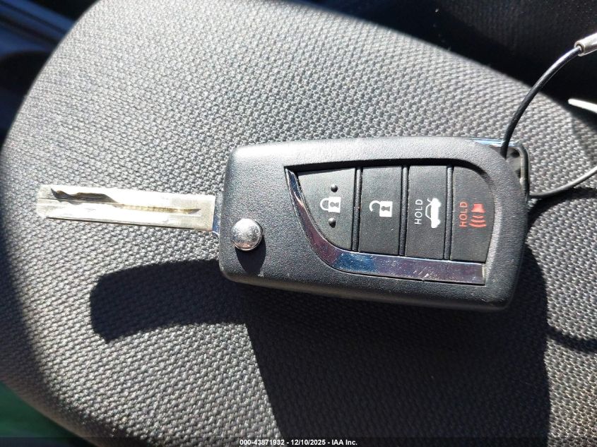 2025 Toyota Corolla Le VIN: 5YFB4MDE3SP335465 Lot: 43871932