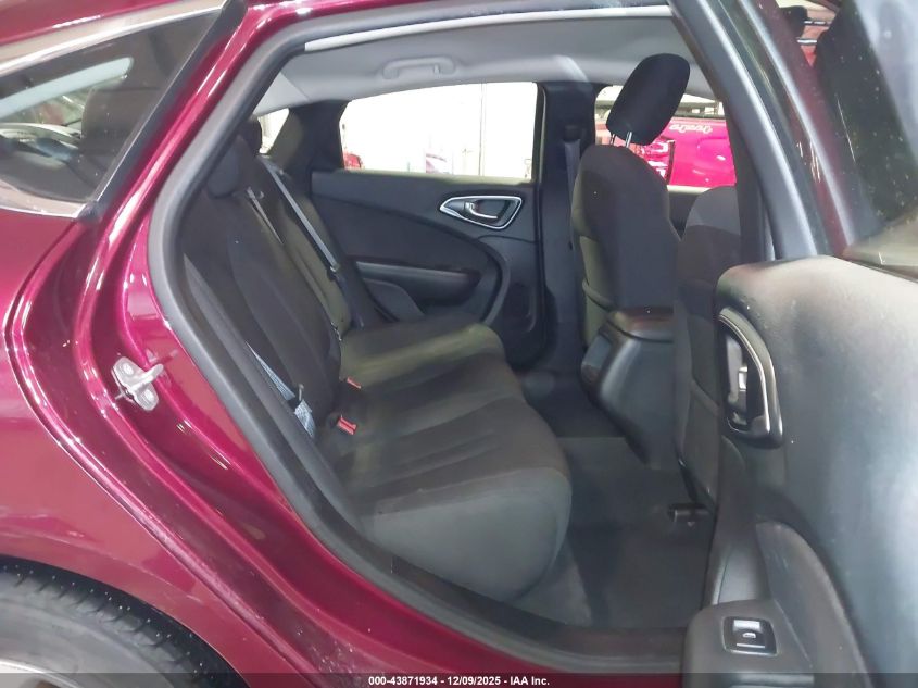 2015 Chrysler 200 Limited VIN: 1C3CCCAB7FN737959 Lot: 43871934