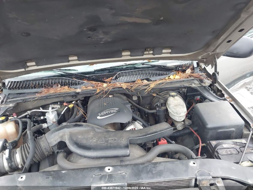 2003 Chevrolet Tahoe Ls VIN: 1GNEC13VX3R125685 Lot: 43871942