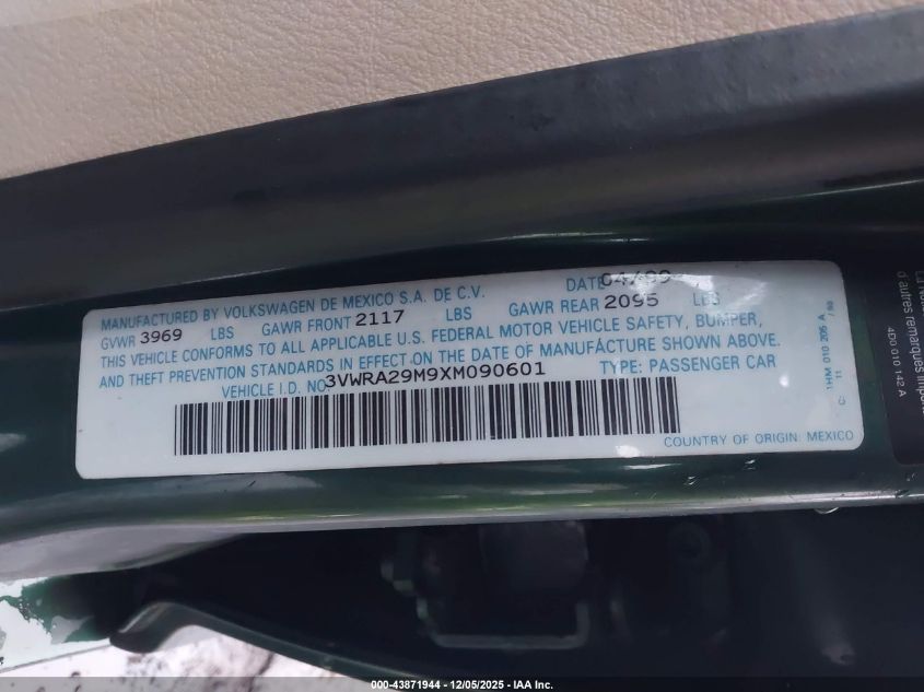 1999 Volkswagen Jetta Gl VIN: 3VWRA29M9XM090601 Lot: 43871944