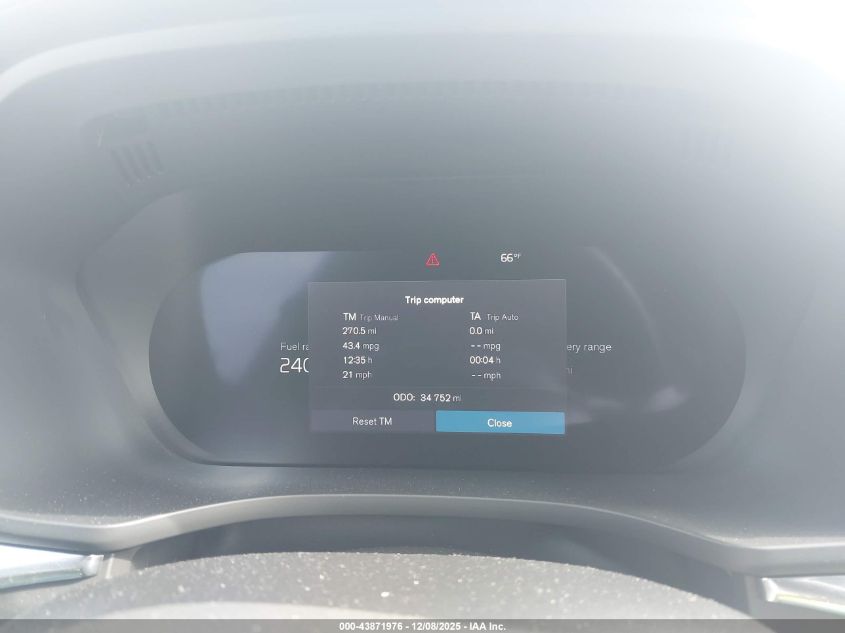 2022 Volvo Xc60 Recharge Plug-In Hybrid T8 Polestar Engineered VIN: YV4BK0DP7N1941339 Lot: 43871976