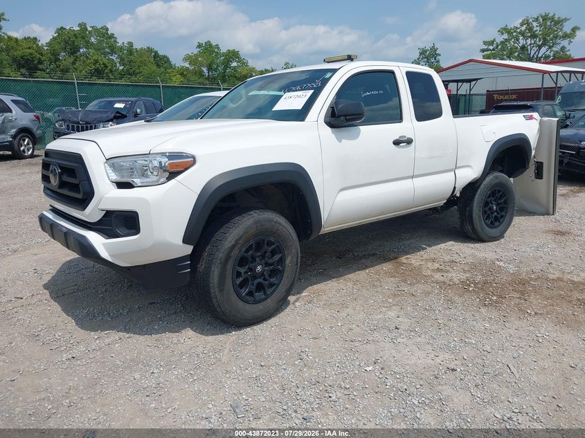 2022 TOYOTA TACOMA — zdjęcie 2