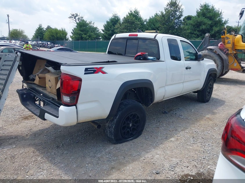 2022 TOYOTA TACOMA — zdjęcie 4