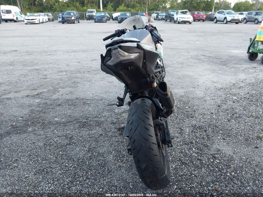 2021 Kawasaki Ex400 VIN: JKAEXKG15MDAD1778 Lot: 43872147