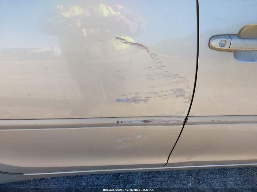 2002 Toyota Camry Le V6 VIN: 4T1BF32KX2U517580 Lot: 43872226