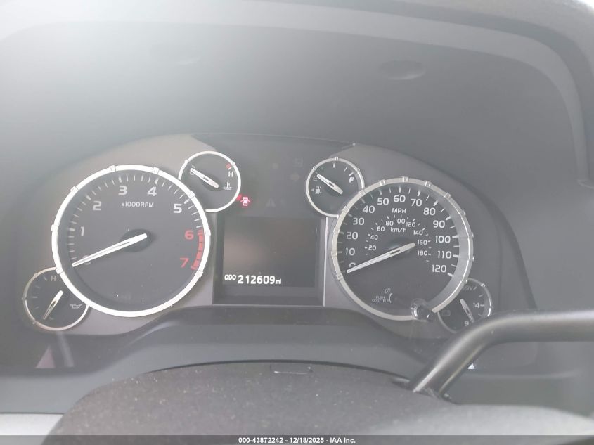 2017 Toyota Tundra Sr5 5.7L V8 VIN: 5TFEY5F18HX218878 Lot: 43872242