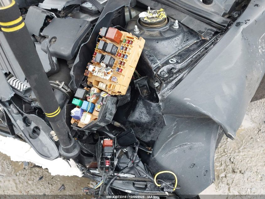 2001 Toyota Celica Gts VIN: JTDDY38T510040151 Lot: 43872318