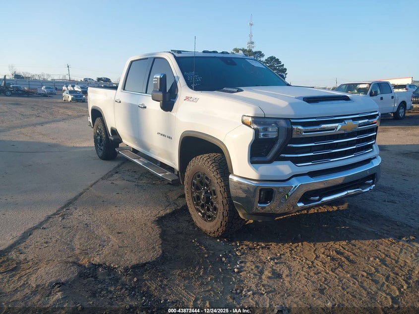 2025 CHEVROLET SILVERADO 2500HD 4WD  STANDARD BED LTZ
