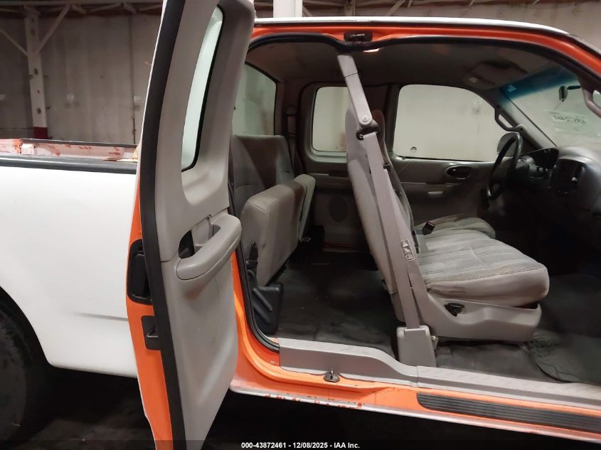 2000 Ford F-150 Lariat/Work Series/Xl/Xlt VIN: 2FTPX17Z1YCA91658 Lot: 43872461