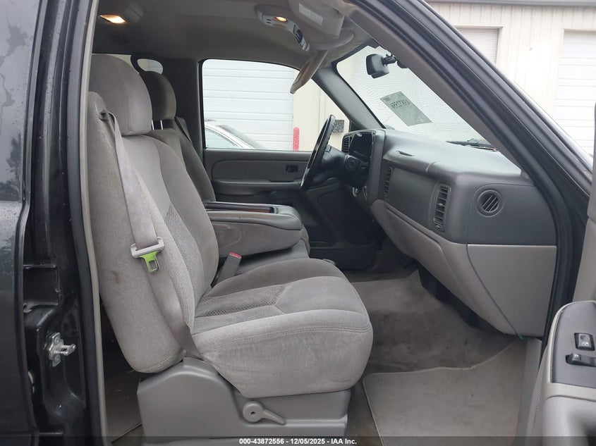 1GNEC13V46R110975 2006 CHEVROLET TAHOE photo no. 5