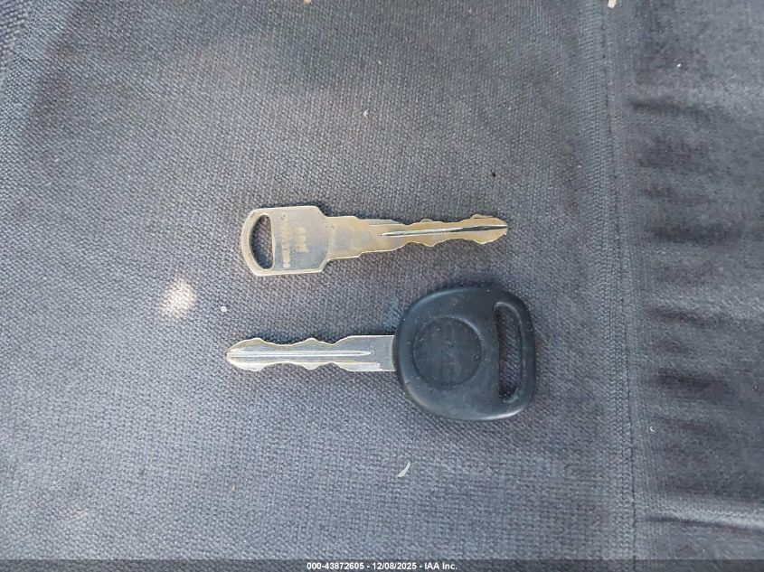 2002 GMC Savana Standard VIN: 1GDFG15M721148789 Lot: 43872605