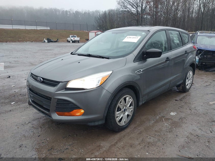 1FMCU0F73EUC49216 2014 FORD ESCAPE photo no. 2