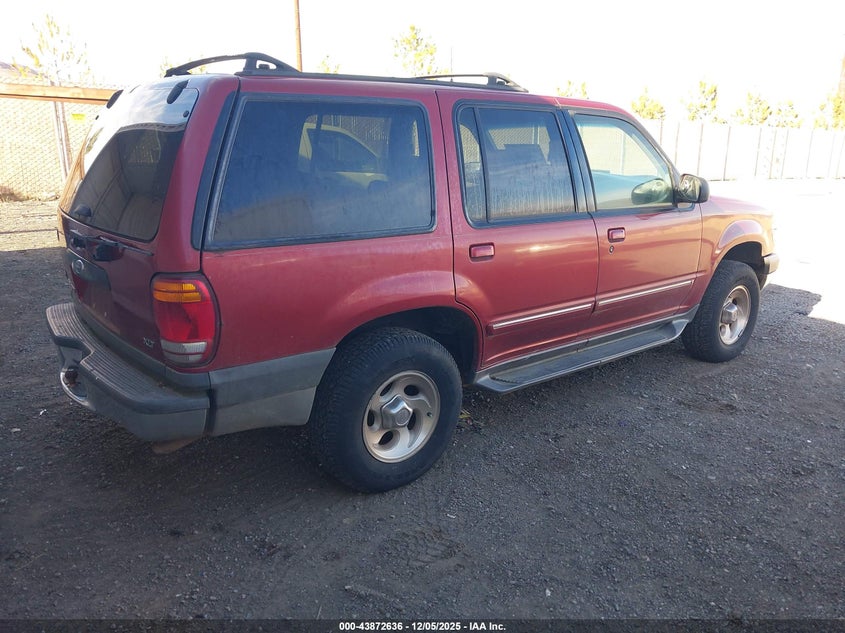 1FMZU73X1YZA35601 2000 FORD EXPLORER photo no. 4