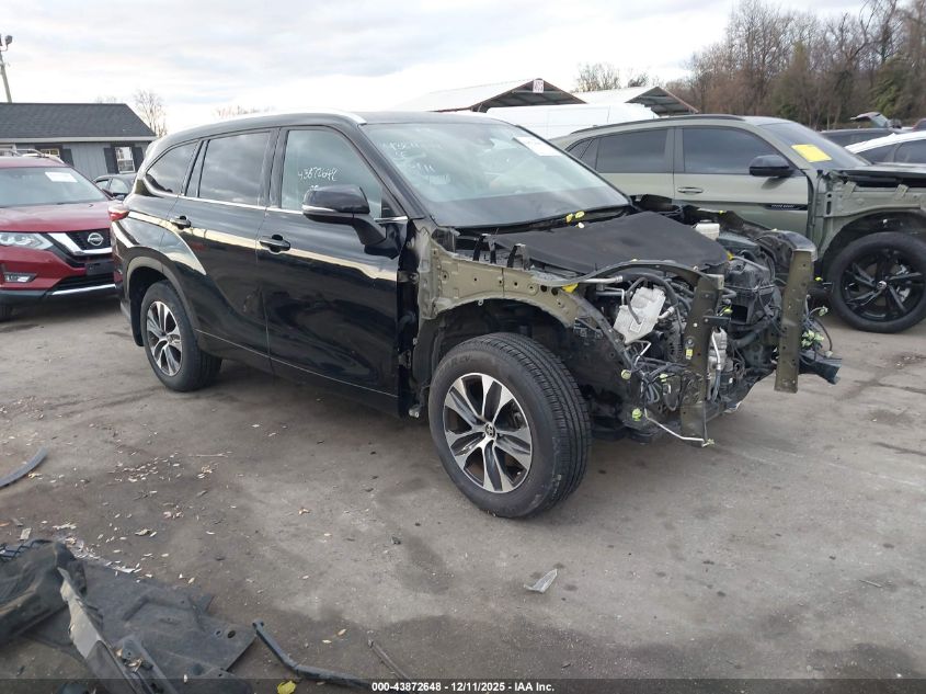 TOYOTA HIGHLANDER XLE