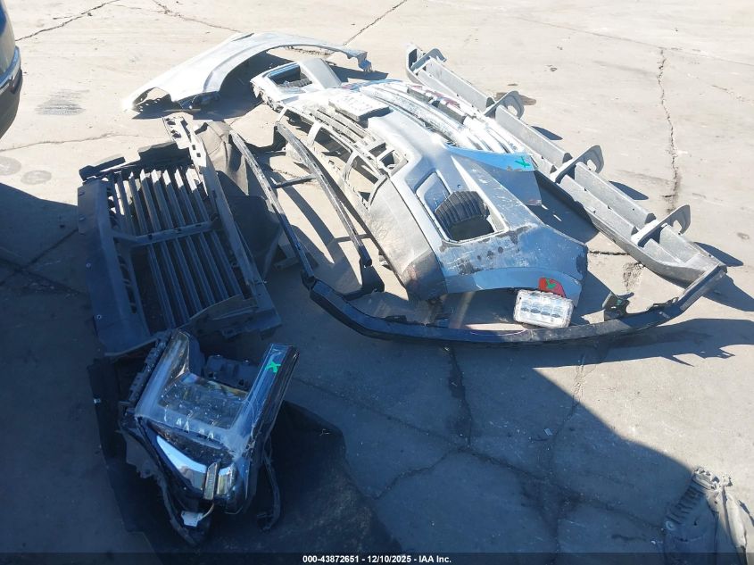 2023 GMC Yukon Xl 4Wd Slt VIN: 1GKS2GKT6PR369040 Lot: 43872651