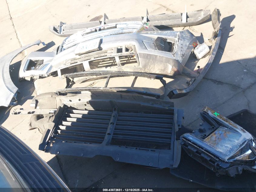 2023 GMC Yukon Xl 4Wd Slt VIN: 1GKS2GKT6PR369040 Lot: 43872651