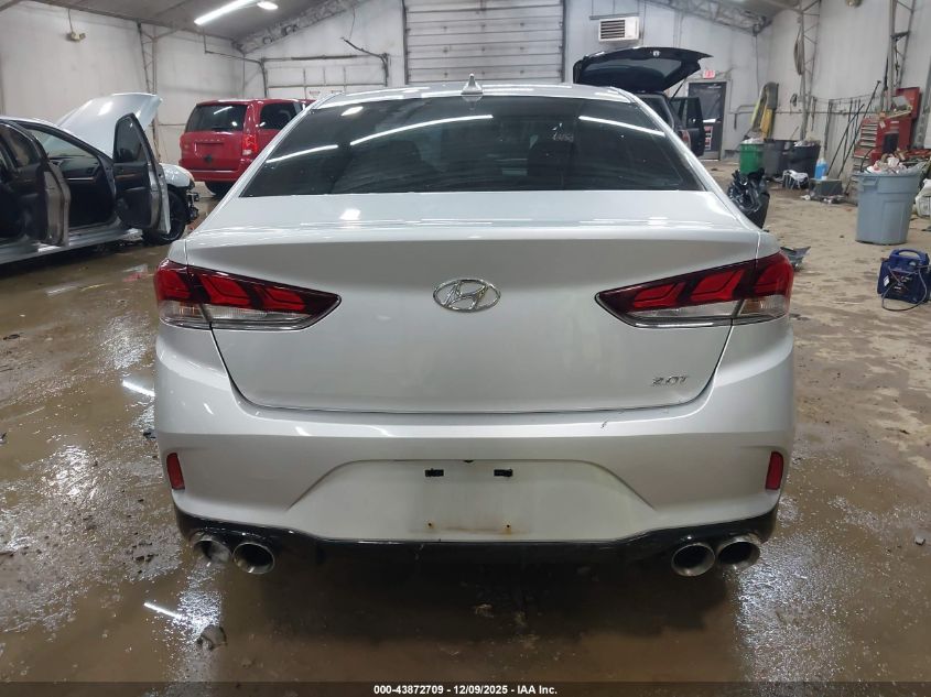 2018 Hyundai Sonata Sport 2.0T VIN: 5NPE34AB3JH679321 Lot: 43872709