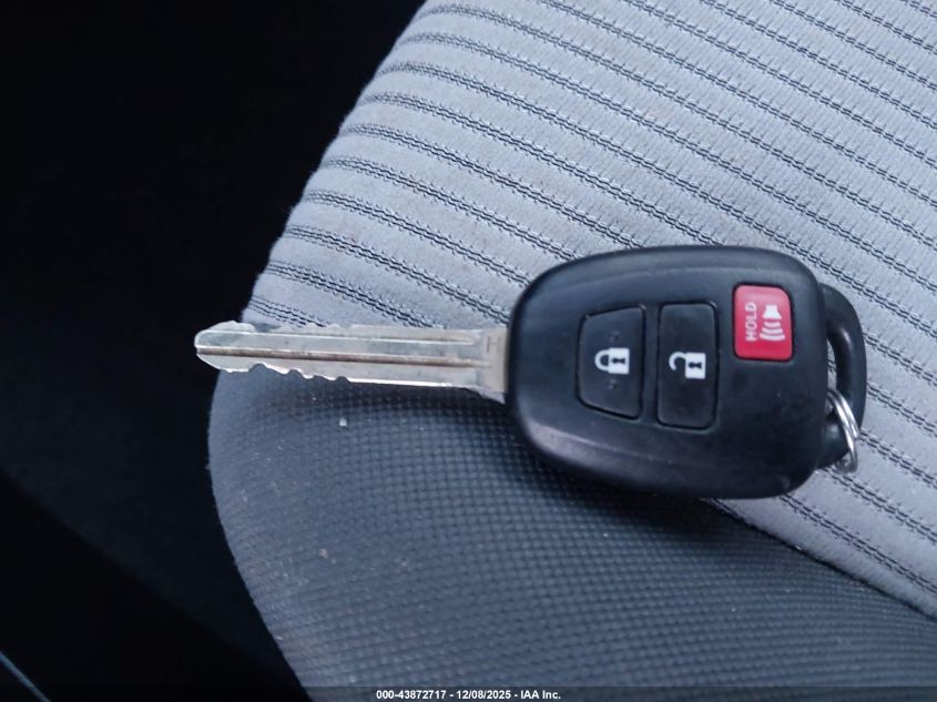 2015 Toyota Rav4 Le VIN: JTMZFREV9FJ046606 Lot: 43872717